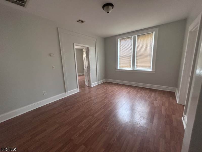150 Stuyvesant Ave - Photo 1
