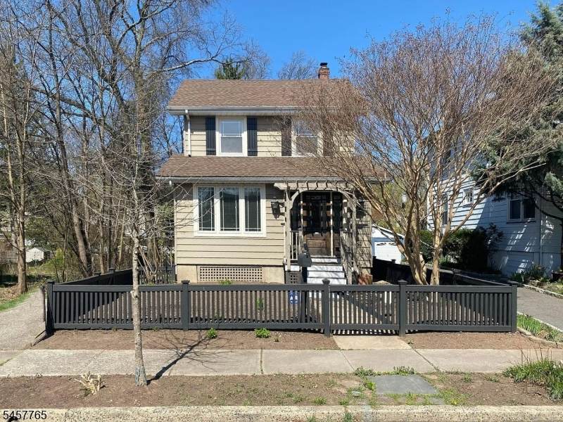 34 Willow St - Photo 1