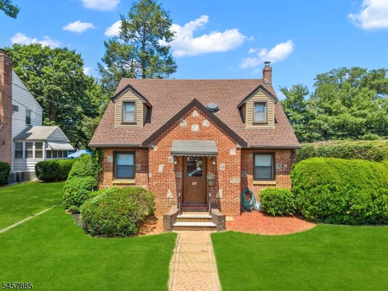 30 Hepburn Rd - Photo 1