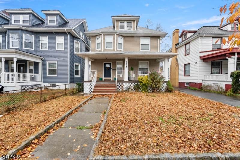 263 Stiles St - Photo 1