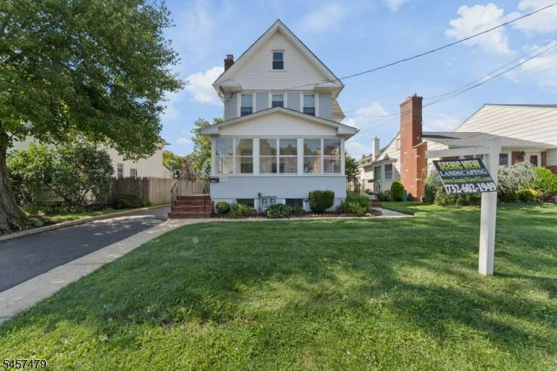 1977 Westfield Ave - Photo 1