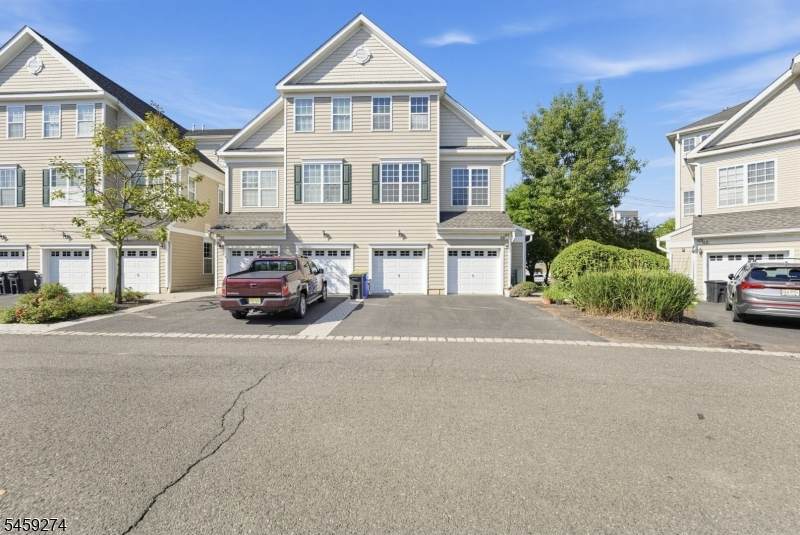 41 Liberty Way - Photo 1
