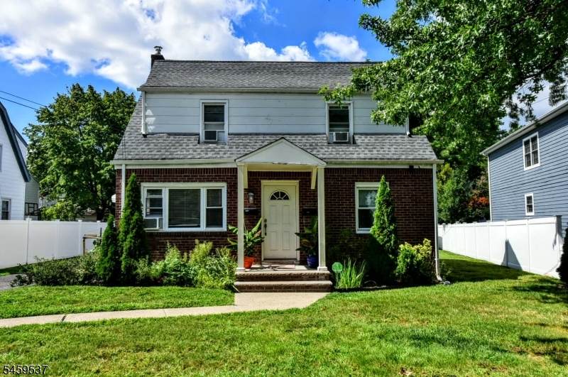 420 S Prospect Ave - Photo 1