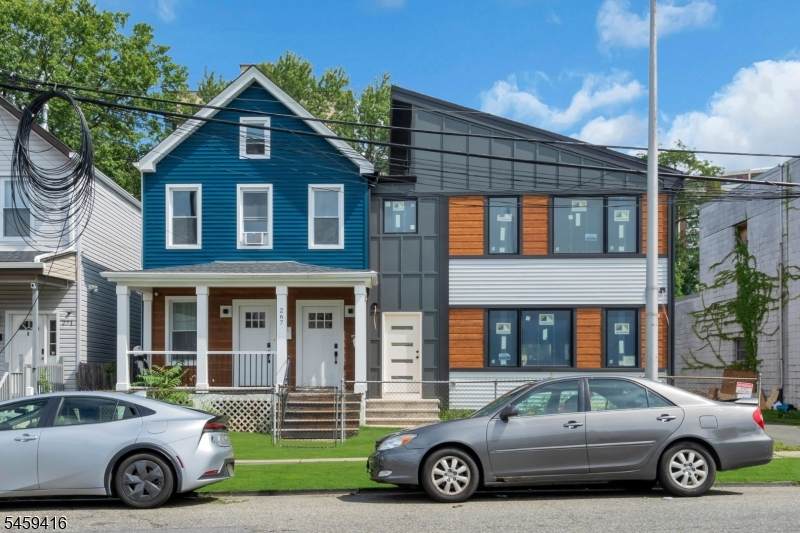 265 Washington St - Photo 1