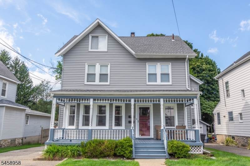 15 Washburn Pl - Photo 1