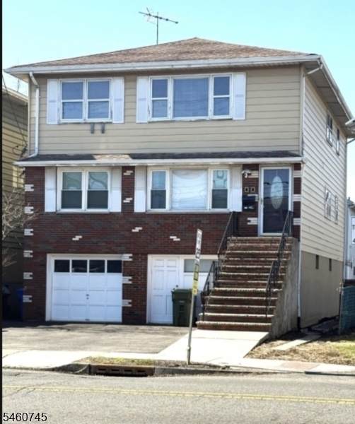 900 S Park Ave - Photo 1