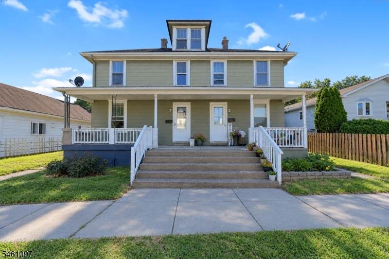 1185 5Th Ave - Photo 1