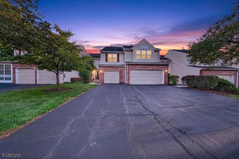 702 Porter Way West - Photo 1
