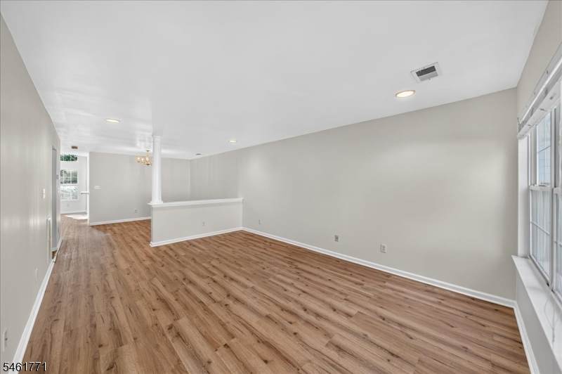58 Windsong Cir - Photo 1