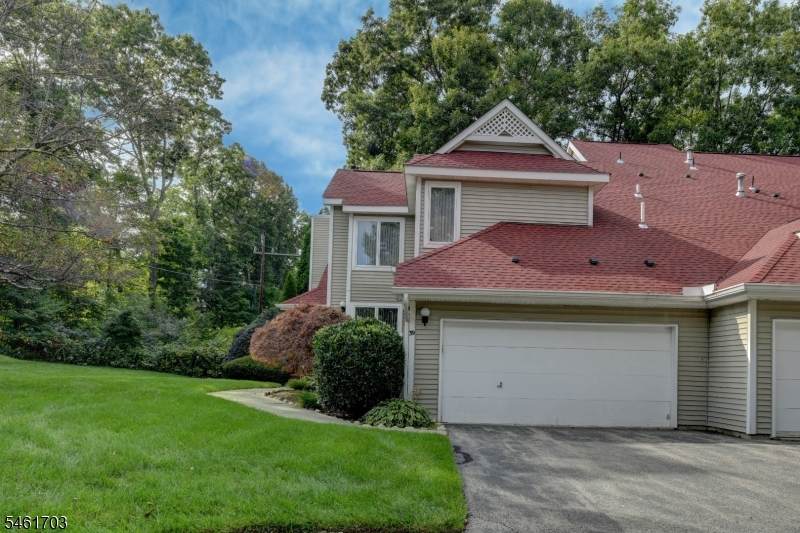 39 Ridgeview Ter - Photo 1