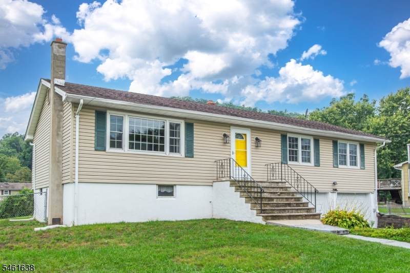 29 Thistle Ave - Photo 1