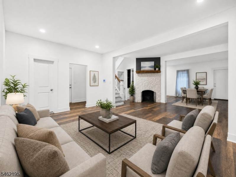 1323 North Ave - Photo 1