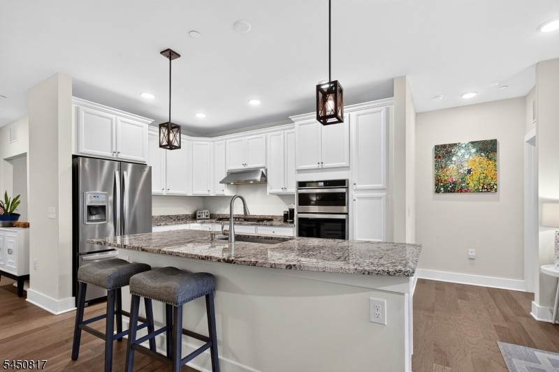 1 Vanderbilt Blvd - Photo 1