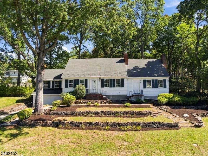 51 Valley View Ter - Photo 1