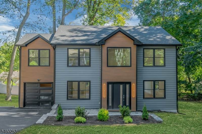 39 Woodcrest Rd - Photo 1