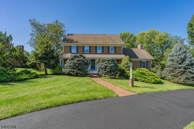 111 Carriage Hill Way - Photo 1