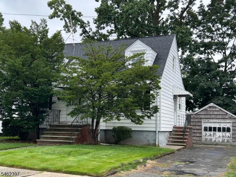222 Terrace Ave - Photo 1