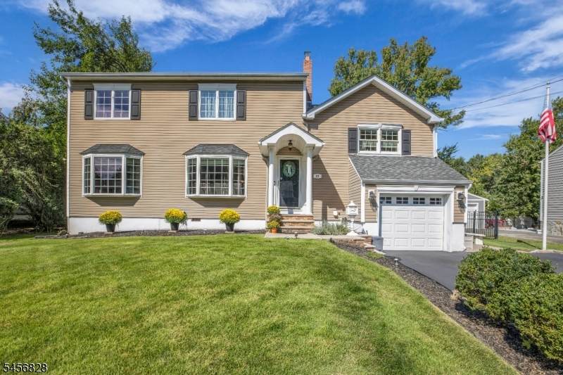 23 Meadow Dr - Photo 1