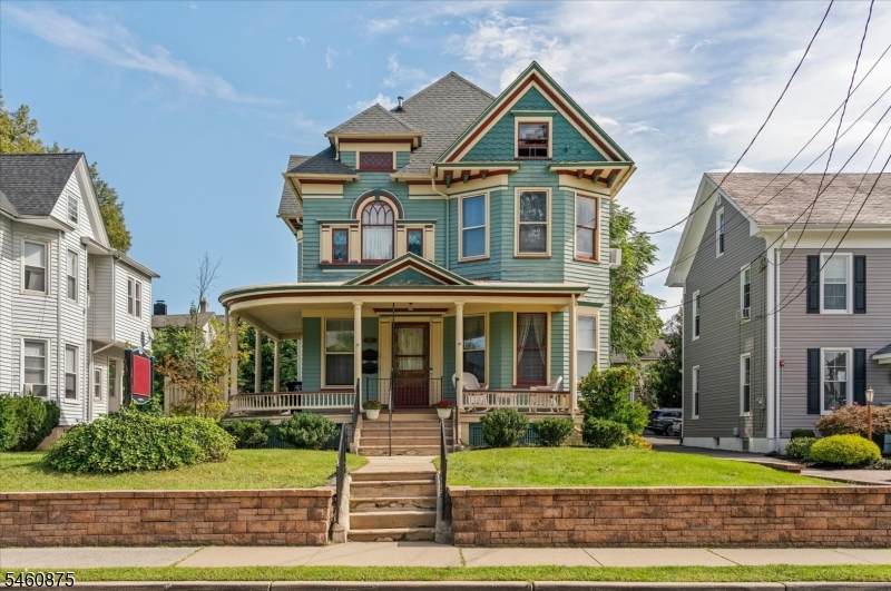 128 Belvidere Ave - Photo 1