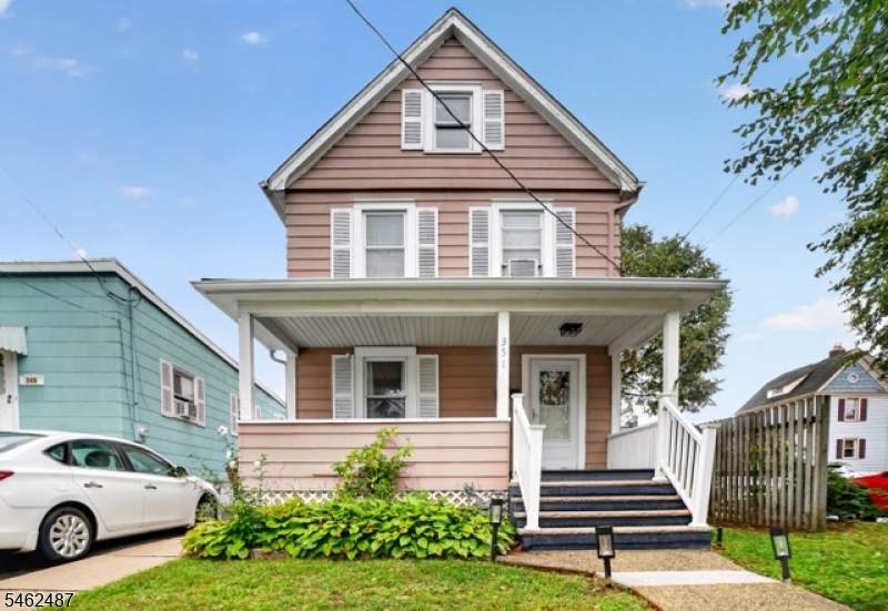 351 Willow Ave - Photo 1