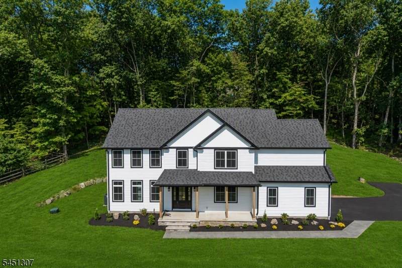 477 W Hill Rd - Photo 1