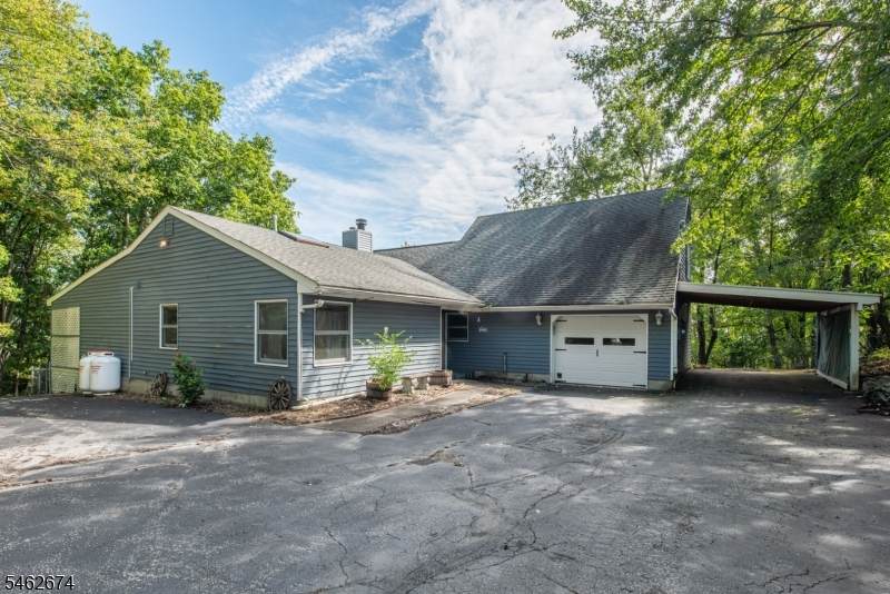 30 Shale Hill Rd - Photo 1