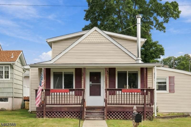 33 Schwarz Blvd - Photo 1