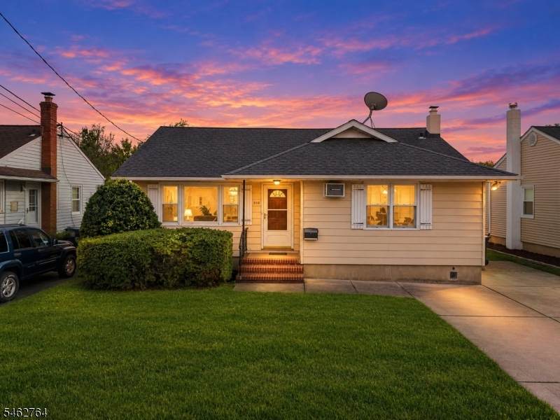 510 Verona Pl - Photo 1