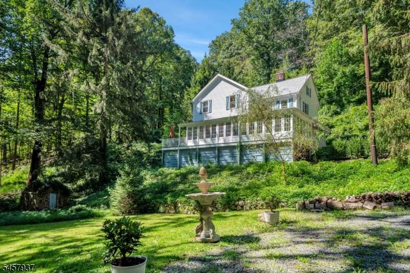 250 Hardscrabble Rd - Photo 1