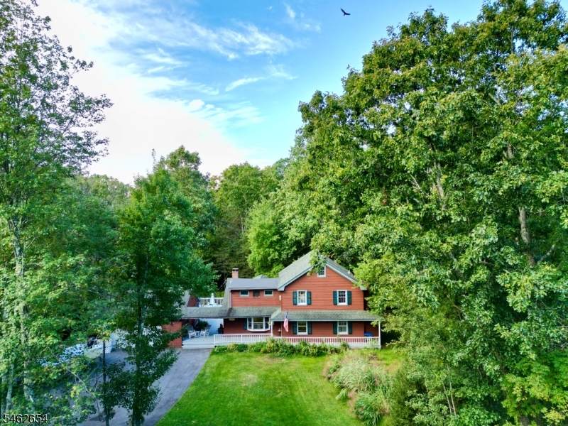 193 Millbrook Rd - Photo 1