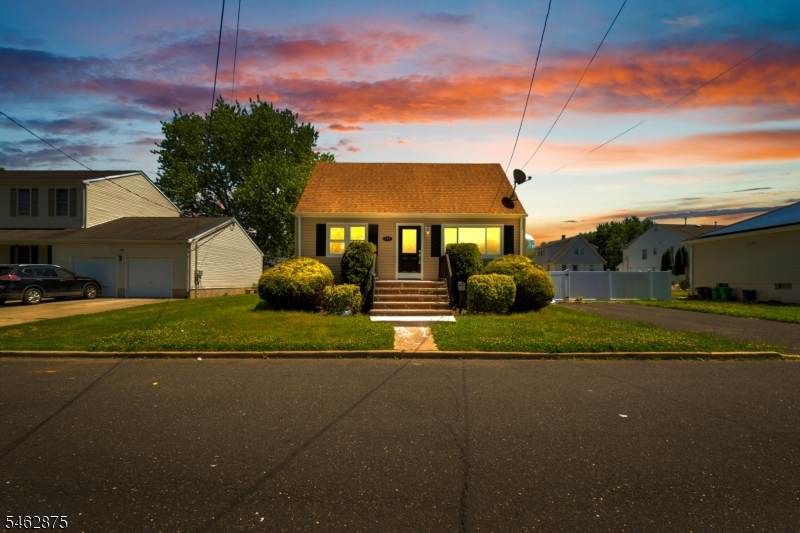 197 Delaware Ave - Photo 1