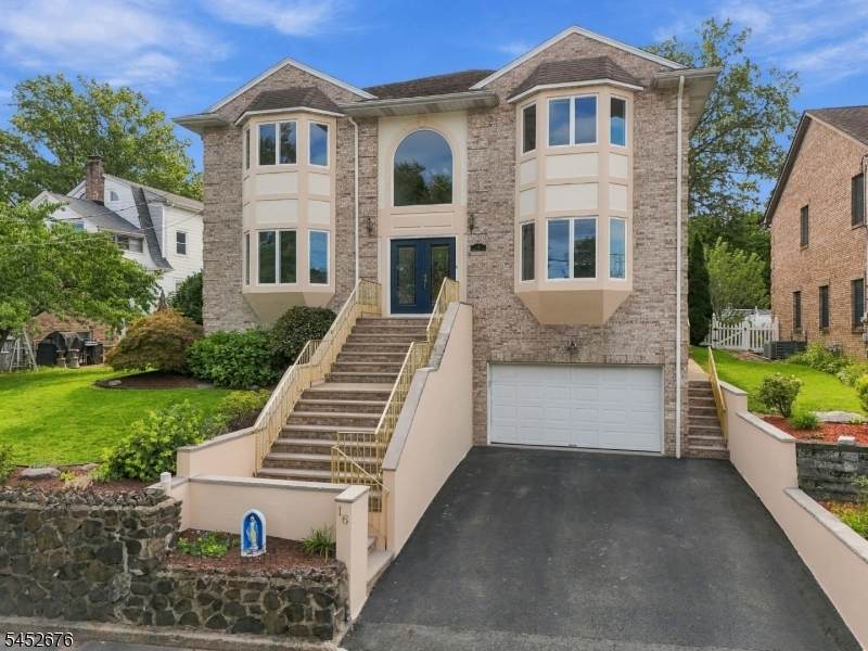 16 Sunset Drive - Photo 1