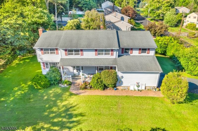 1 Sandy Ln - Photo 1