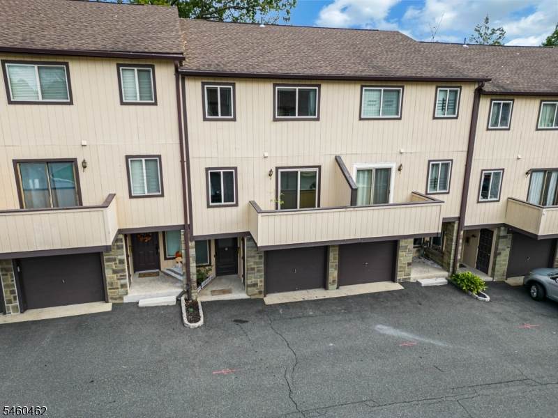 32 Chelsea Way - Photo 1