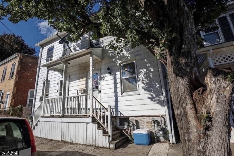 15 Lewis St - Photo 1
