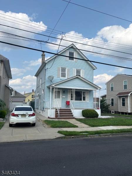 104 Lincoln Ave - Photo 1