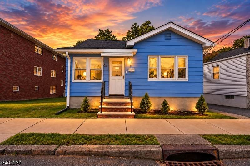 20 Wilson Ave - Photo 1