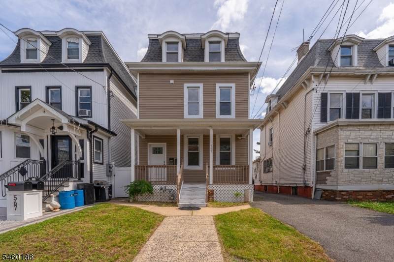 565 Madison Ave - Photo 1