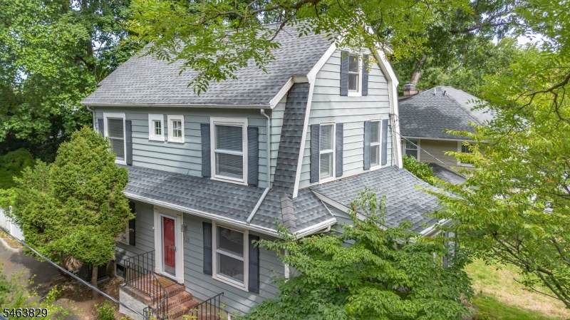 133 Buckingham Rd - Photo 1
