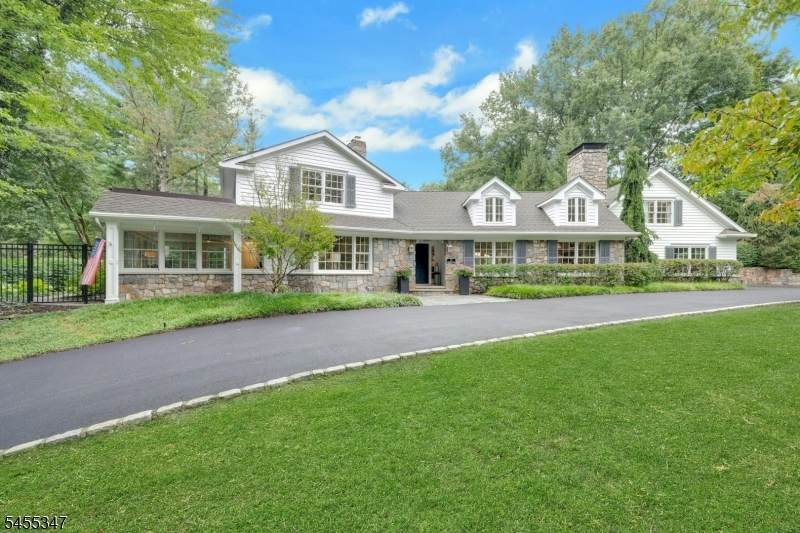 73 Treadwell Ave - Photo 1