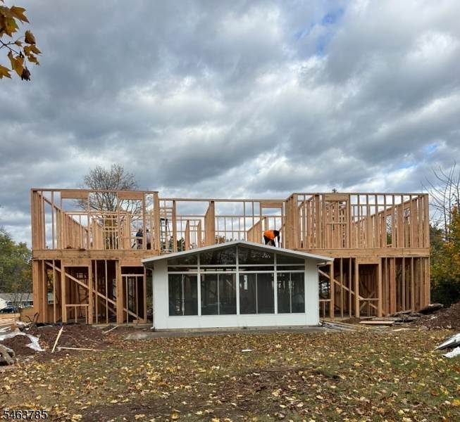 https://bt-photos.global.ssl.fastly.net/gsmls/orig_boomver_1_4055640-2.jpg