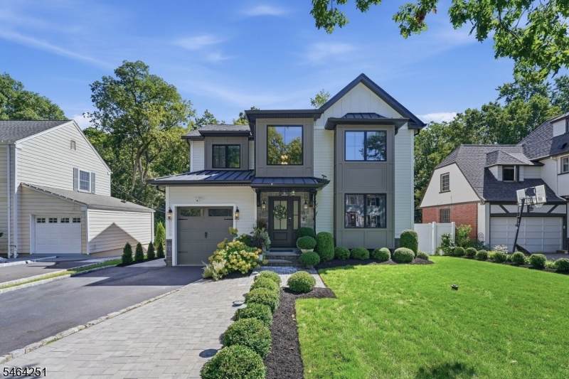 11 Marquette Rd - Photo 1