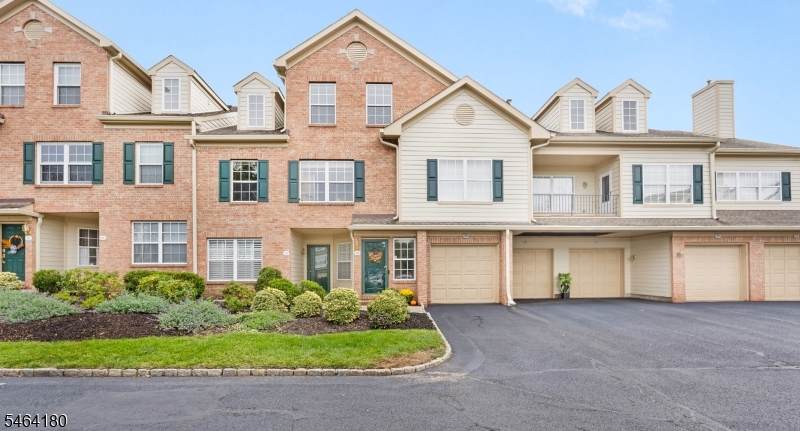 24 Gate House Ct - Photo 1