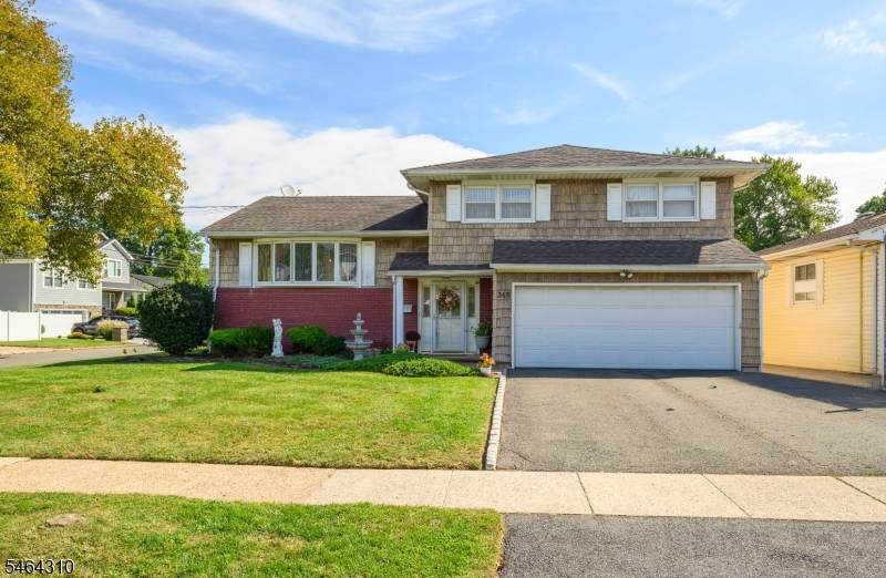 385 Jensen Ave - Photo 1