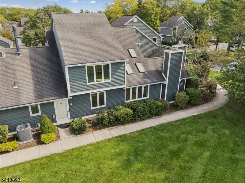 10 Village Dr - Photo 1