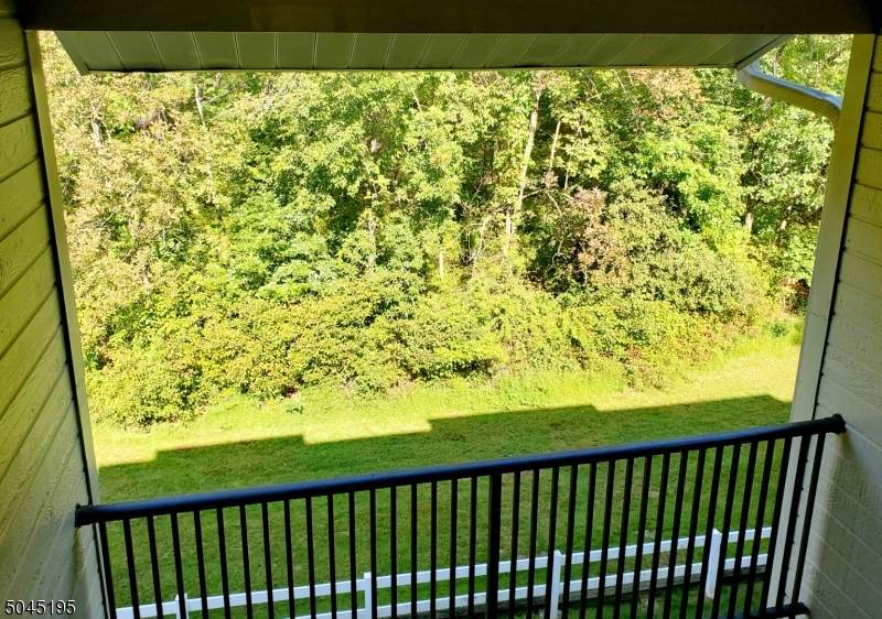 33 Baldwin Ct - Photo 1