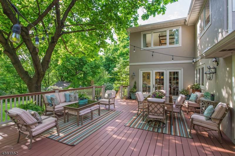 78 Tower Hill Rd - Photo 1