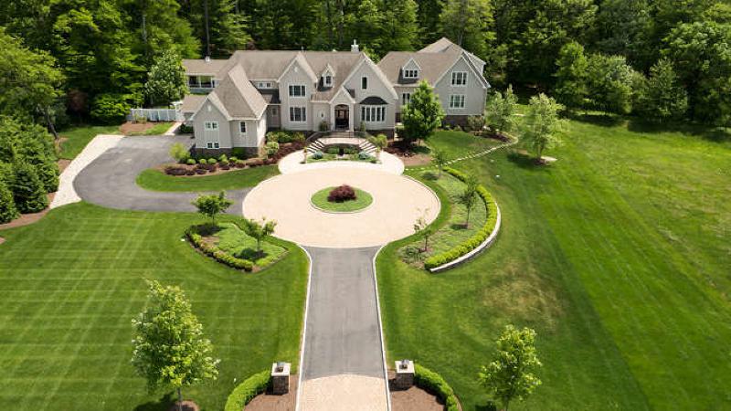 9 Tara Way - Photo 1
