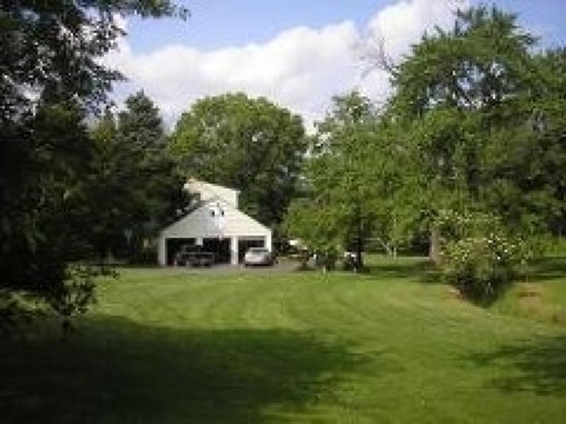 483 Elizabeth Ave - Photo 1
