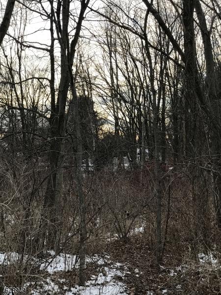 18 Warren Ave - Photo 1